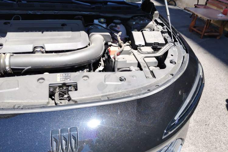Used Buick LaCrosse 2026 Model 28T Platinum Edition Engine Bay Left