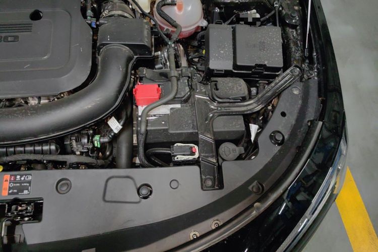 Used Buick LaCrosse 2026 Model 28T Platinum Edition Engine Bay Left