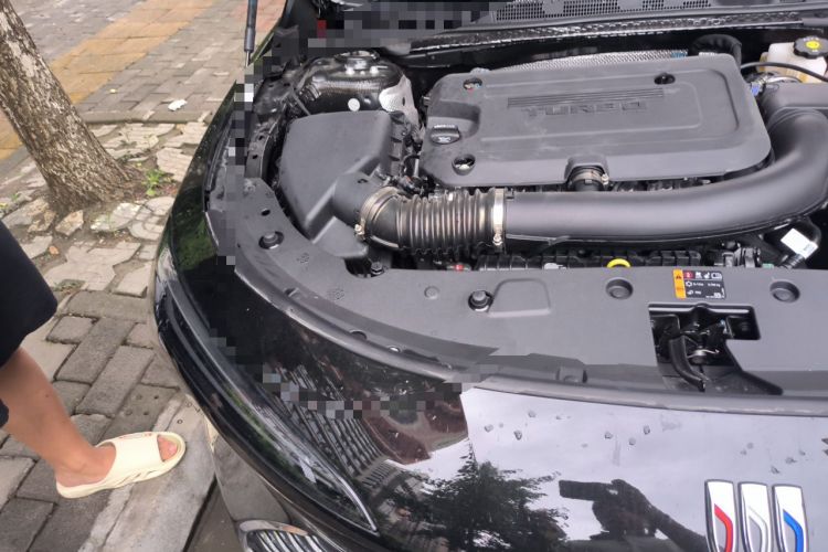 Used Buick LaCrosse 2026 Model Platinum Aivia Edition Engine Bay Right