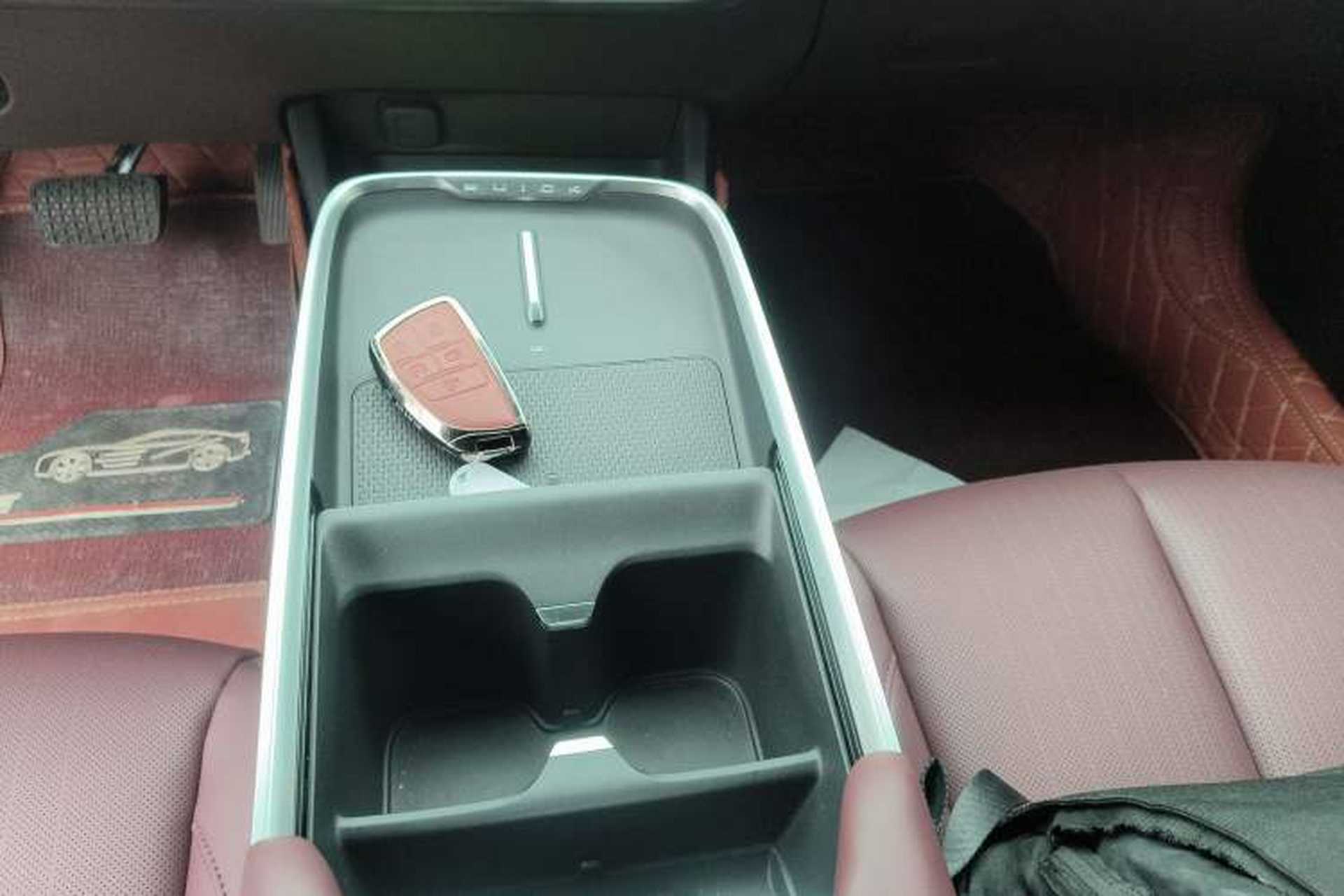 Used Buick LaCrosse 2026 Model 28T Platinum Edition Gear Lever