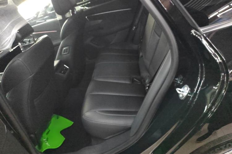 Used Buick LaCrosse 2026 Model 28T Platinum Edition Left Rear Seat