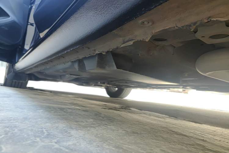 Used Buick LaCrosse 2026 Model 28T Platinum Edition Left Side Sill