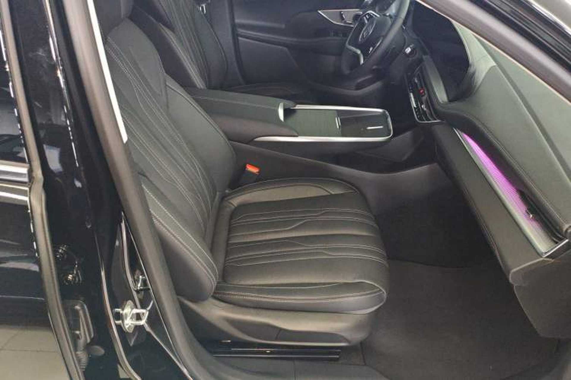 Used Buick LaCrosse 2026 Model Platinum Aivia Edition Right Front Seat