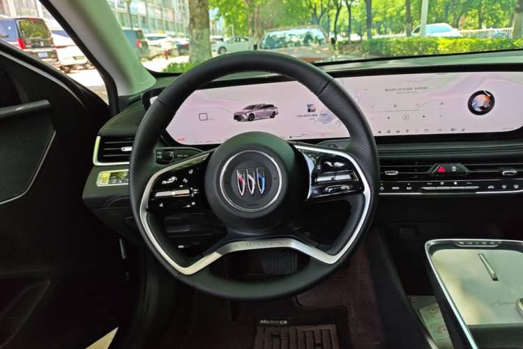 Used Buick LaCrosse 2026 Model 28T Platinum Edition Steering Wheel