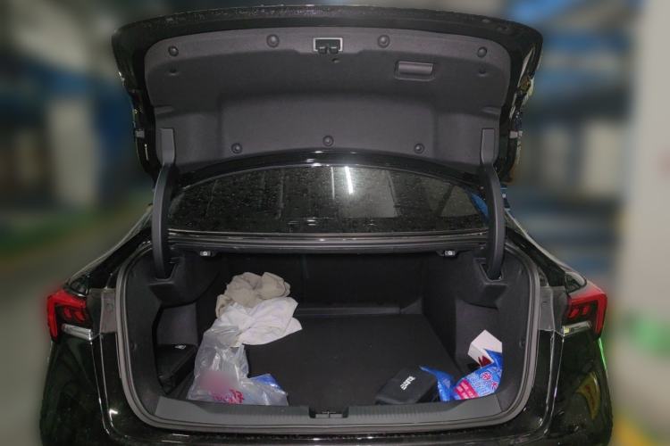 Used Buick LaCrosse 2026 Model 28T Platinum Edition Trunk