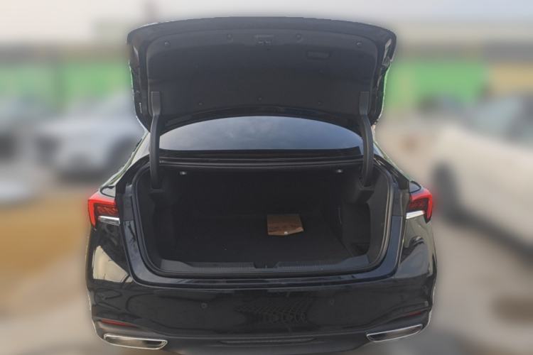 Used Buick LaCrosse 2026 Model 28T Platinum Edition Trunk