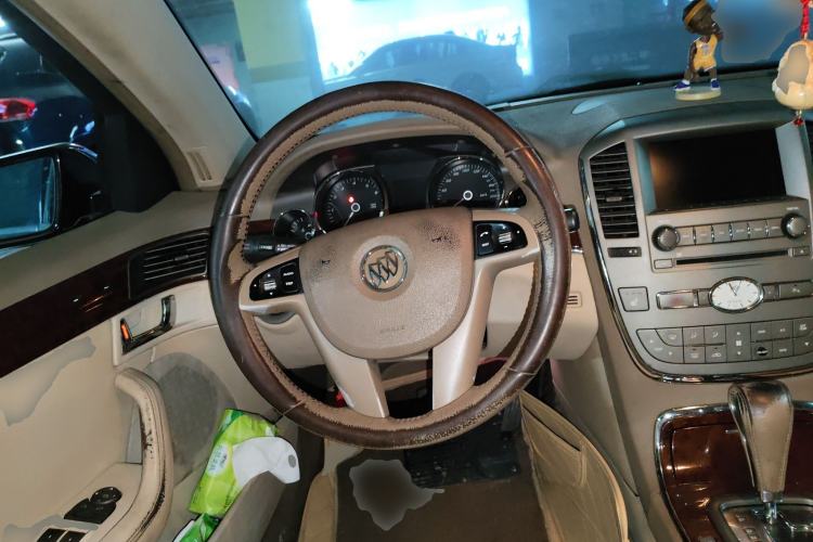 Used Buick Park Avenue 2009 2.8 Comfort Edition Steering Wheel