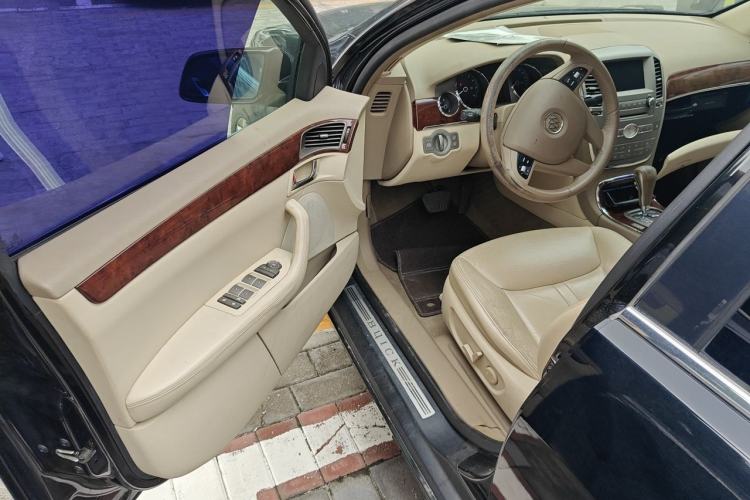 Used Buick Park Avenue 2010 3.0 Luxury Edition Driver Seat