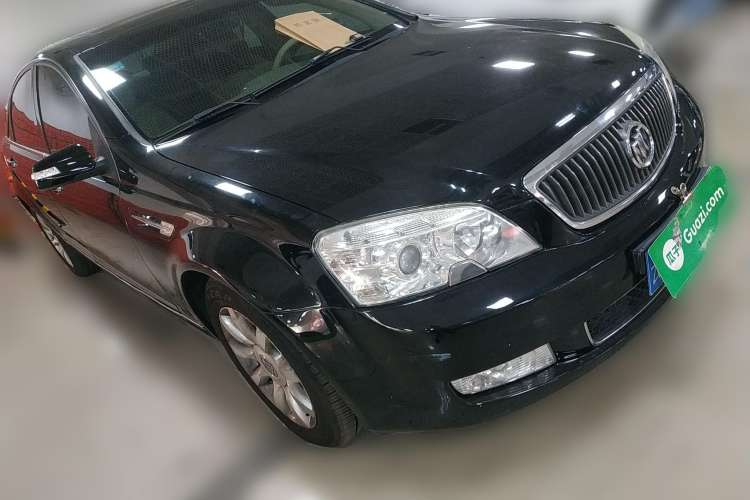 Used Buick Park Avenue 2010 3.0 Luxury Edition Front Right 45 Deg