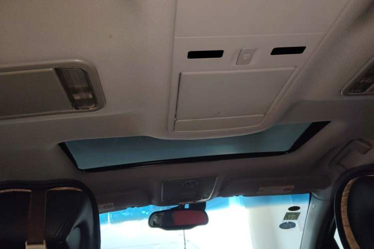 Used Buick Park Avenue 2010 3.0 Luxury Edition Headliner