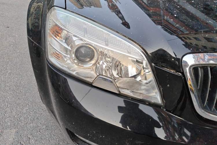 Used Buick Park Avenue 2010 3.0 Luxury Edition Right Front Headlight