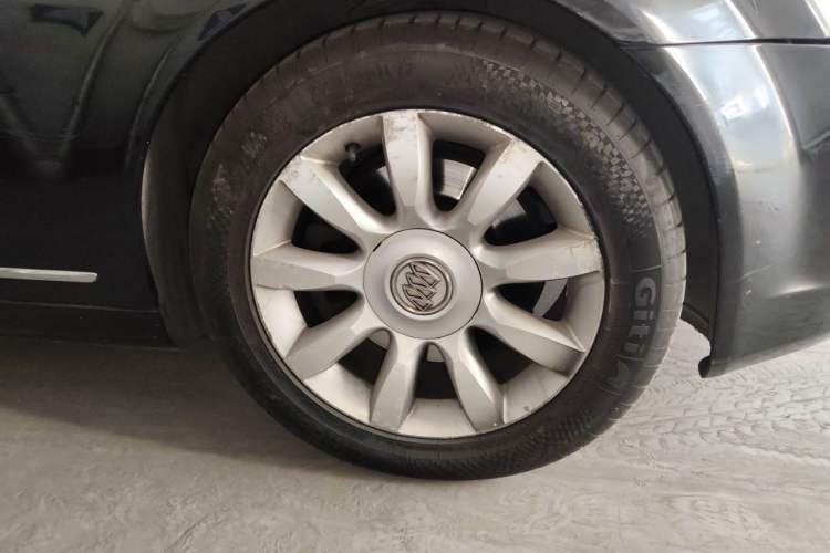 Used Buick Park Avenue 2010 3.0 Luxury Edition Right Front Wheel Hub