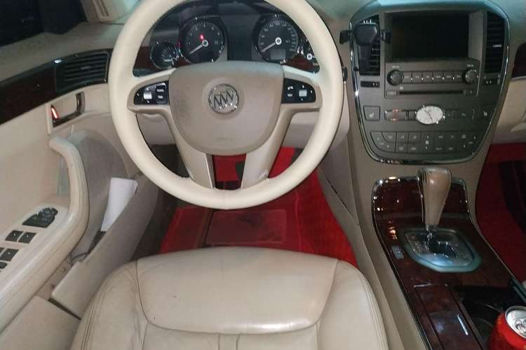 Used Buick Park Avenue 2010 3.0 Luxury Edition Steering Wheel