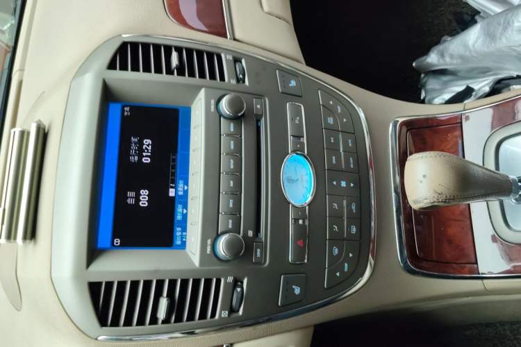 Used Buick Park Avenue 2011 Bao'ao Forum Commemorative Edition Audio And AC Panel