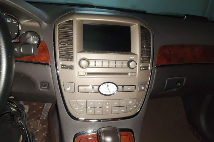 Used Buick Park Avenue 2011 Bao'ao Forum Commemorative Edition Audio And AC Panel