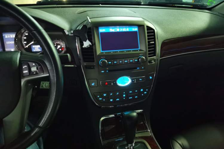Used Buick Park Avenue 2011 Bao'ao Forum Commemorative Edition Audio And AC Panel