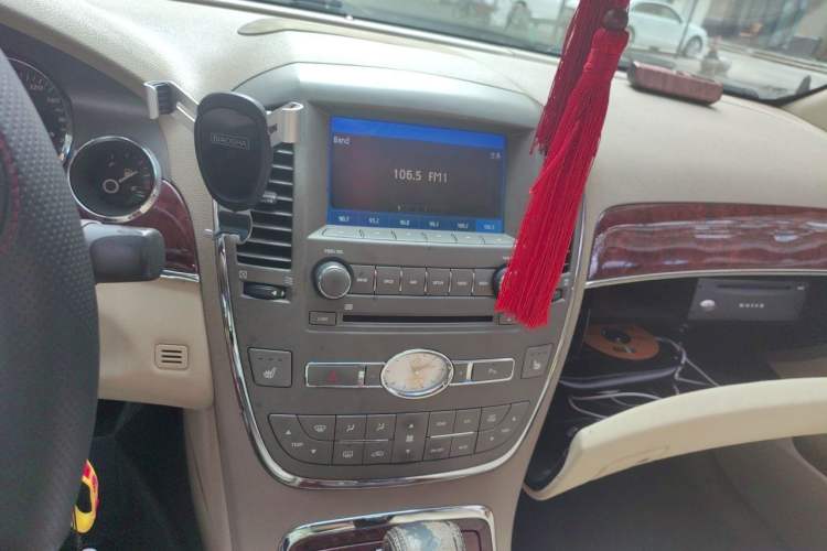 Used Buick Park Avenue 2011 Bao'ao Forum Commemorative Edition Audio And AC Panel