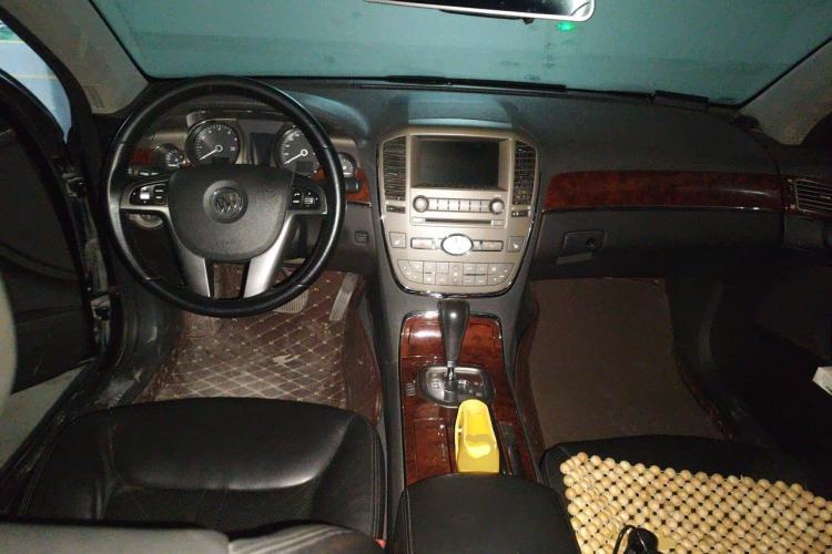 Used Buick Park Avenue 2011 Bao'ao Forum Commemorative Edition Center Console