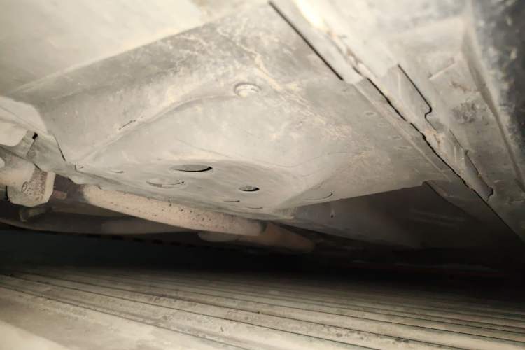 Used Buick Park Avenue 2011 Bao'ao Forum Commemorative Edition Chassis Front Left