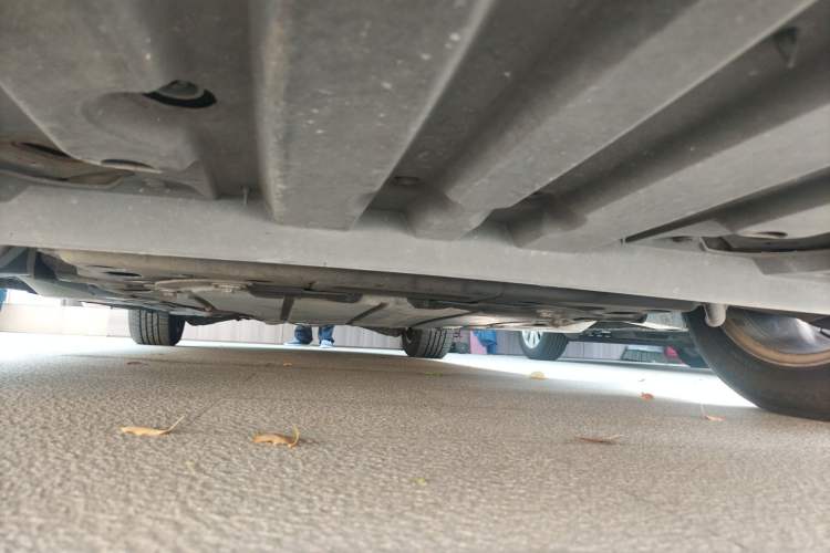 Used Buick Park Avenue 2011 Bao'ao Forum Commemorative Edition Chassis Front