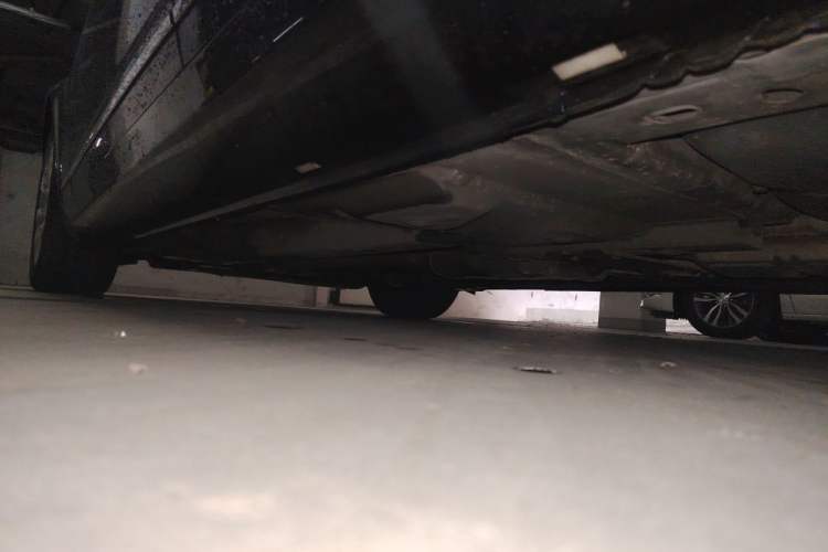 Used Buick Park Avenue 2011 Bao'ao Forum Commemorative Edition Chassis Rear Left