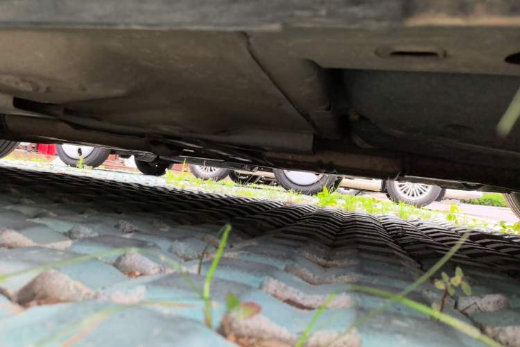 Used Buick Park Avenue 2011 Bao'ao Forum Commemorative Edition Chassis Rear Left