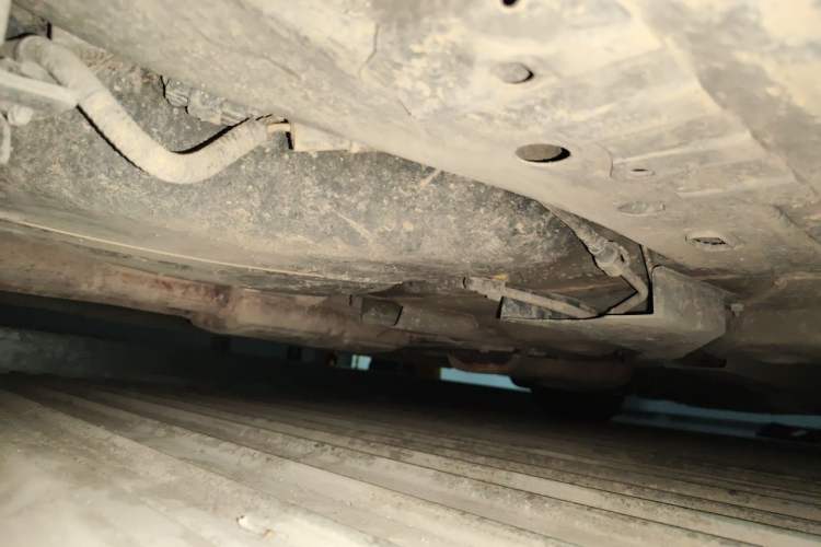 Used Buick Park Avenue 2011 Bao'ao Forum Commemorative Edition Chassis Rear Right