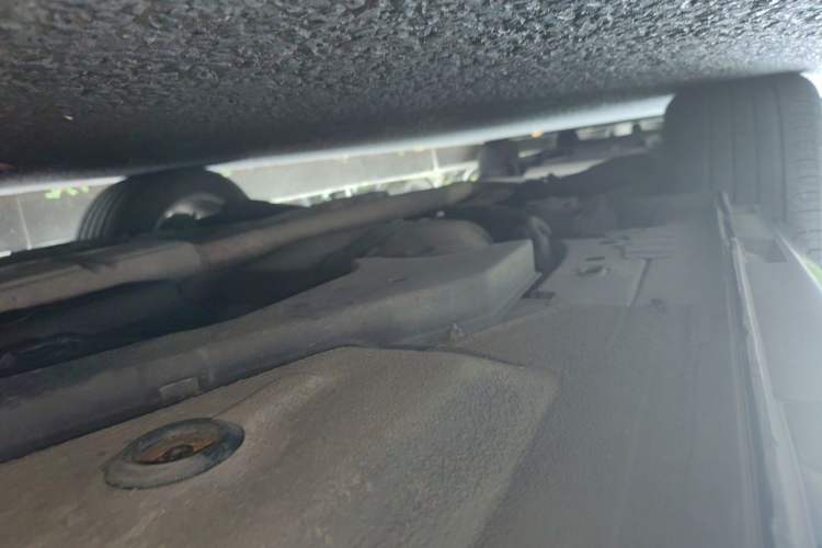 Used Buick Park Avenue 2011 Bao'ao Forum Commemorative Edition Chassis Rear Right