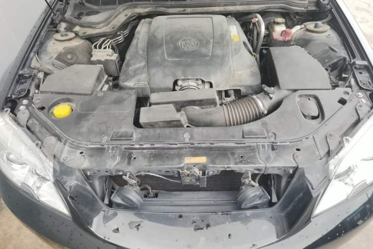 Used Buick Park Avenue 2011 Bao'ao Forum Commemorative Edition Engine Bay