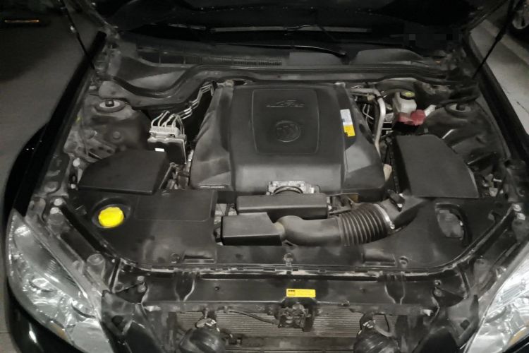 Used Buick Park Avenue 2011 Bao'ao Forum Commemorative Edition Engine Bay
