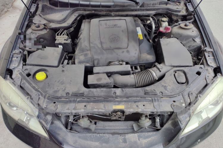 Used Buick Park Avenue 2011 Bao'ao Forum Commemorative Edition Engine Bay