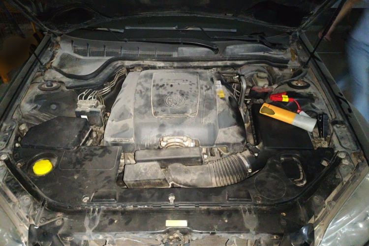 Used Buick Park Avenue 2011 Bao'ao Forum Commemorative Edition Engine Bay