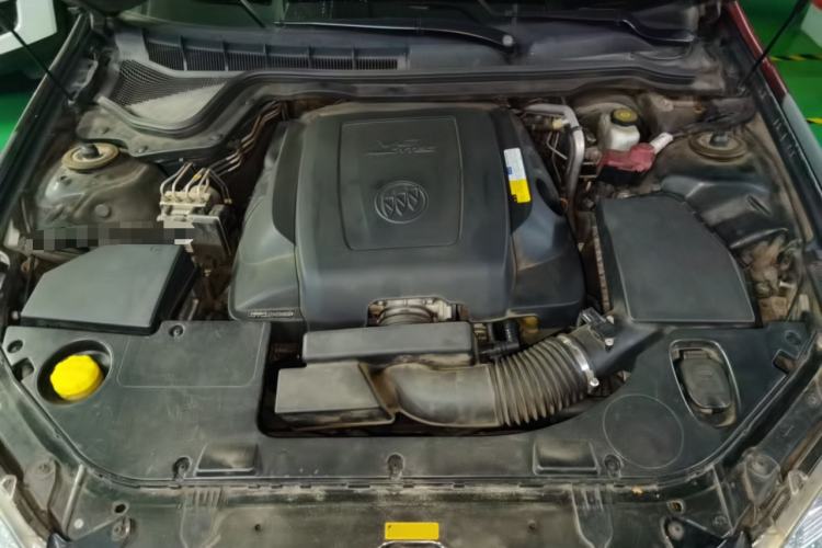 Used Buick Park Avenue 2011 Bao'ao Forum Commemorative Edition Engine Bay