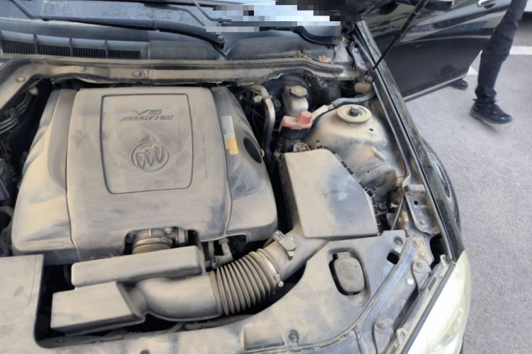 Used Buick Park Avenue 2011 Bao'ao Forum Commemorative Edition Engine Bay Left