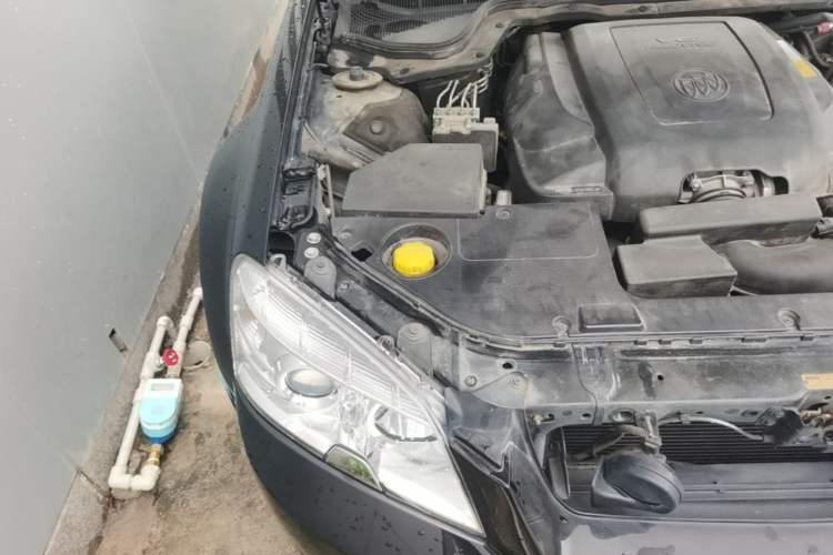 Used Buick Park Avenue 2011 Bao'ao Forum Commemorative Edition Engine Bay Right
