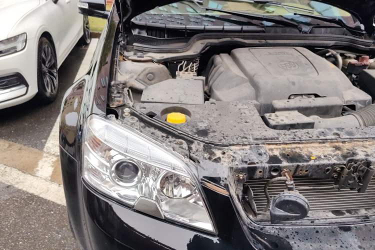Used Buick Park Avenue 2011 Bao'ao Forum Commemorative Edition Engine Bay Right