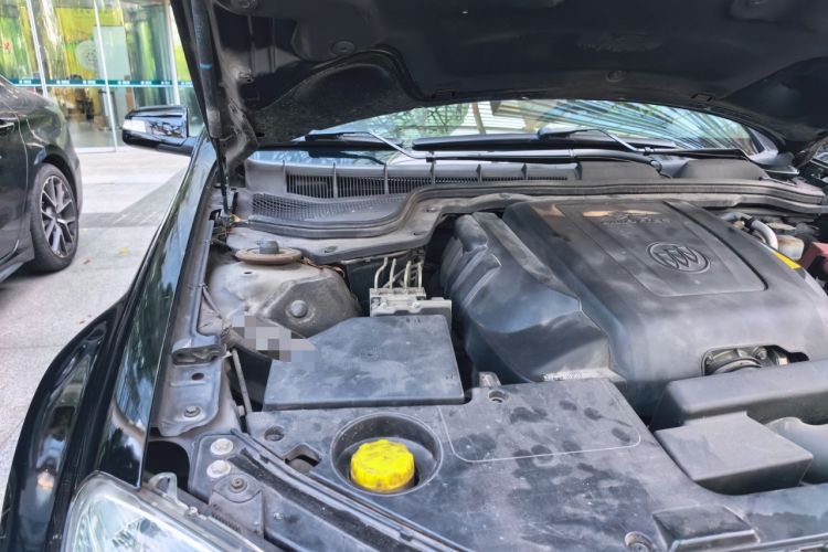 Used Buick Park Avenue 2011 Bao'ao Forum Commemorative Edition Engine Bay Right