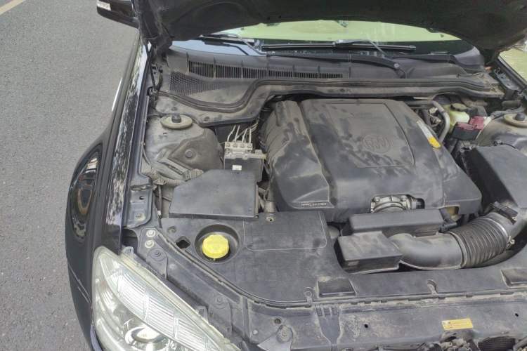 Used Buick Park Avenue 2011 Bao'ao Forum Commemorative Edition Engine Bay Right