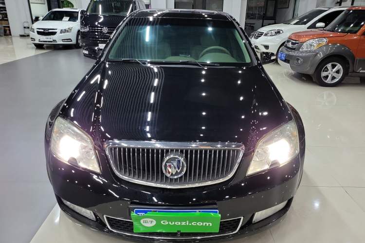 Used Buick Park Avenue 2011 Bao'ao Forum Commemorative Edition Front