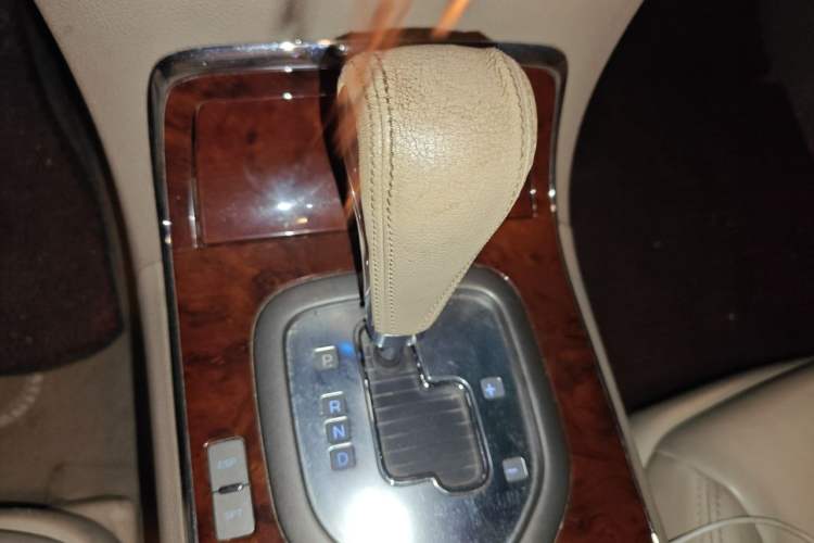 Used Buick Park Avenue 2011 Bao'ao Forum Commemorative Edition Gear Lever