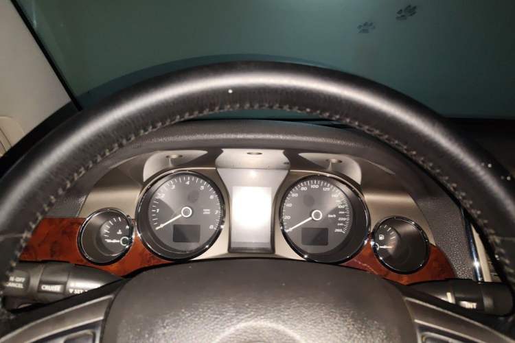 Used Buick Park Avenue 2011 Bao'ao Forum Commemorative Edition Instrument Cluster
