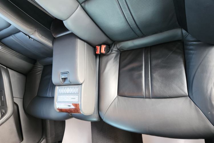 Used Buick Park Avenue 2011 Bao'ao Forum Commemorative Edition Interior 4