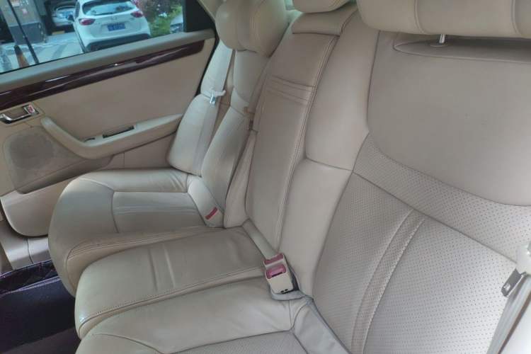 Used Buick Park Avenue 2011 Bao'ao Forum Commemorative Edition Left Rear Seat