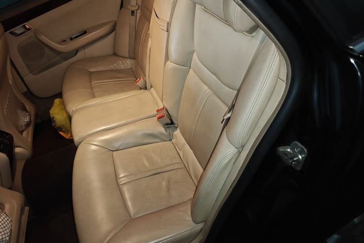 Used Buick Park Avenue 2011 Bao'ao Forum Commemorative Edition Left Rear Seat