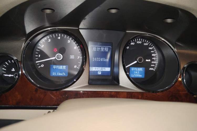 Used Buick Park Avenue 2011 Bao'ao Forum Commemorative Edition Odometer Close Up