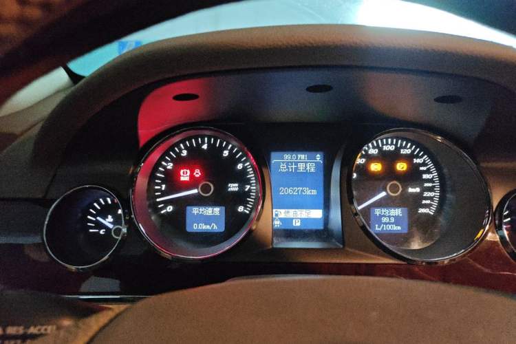 Used Buick Park Avenue 2011 Bao'ao Forum Commemorative Edition Odometer Close Up