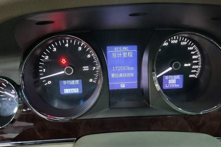 Used Buick Park Avenue 2011 Bao'ao Forum Commemorative Edition Odometer Close Up