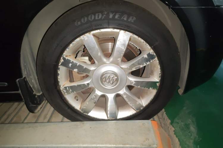 Used Buick Park Avenue 2011 Bao'ao Forum Commemorative Edition Right Front Wheel Hub