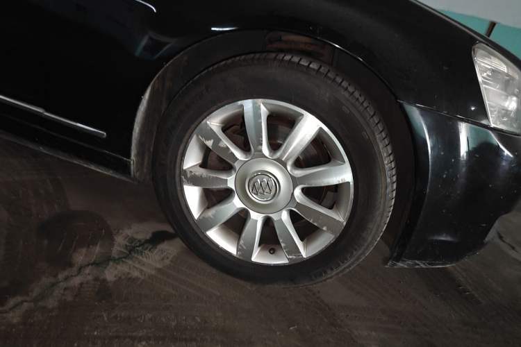 Used Buick Park Avenue 2011 Bao'ao Forum Commemorative Edition Right Front Wheel Hub