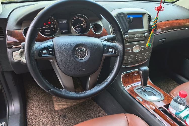 Used Buick Park Avenue 2011 Bao'ao Forum Commemorative Edition Steering Wheel